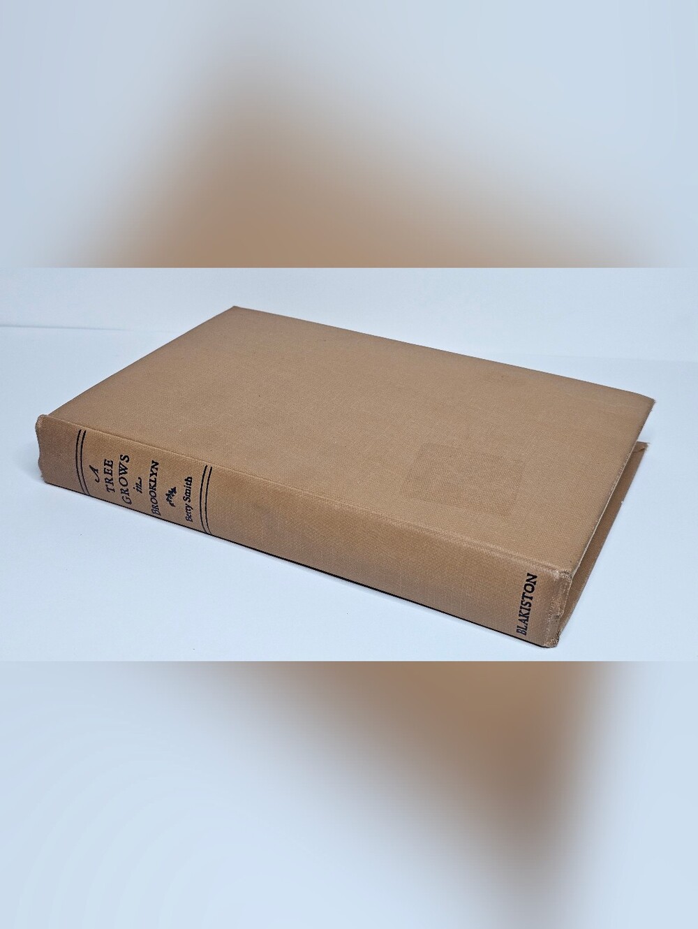 A Tree Grows In Brooklyn Betty Smith Vtg 1943 Hardcover Book Blakiston Company